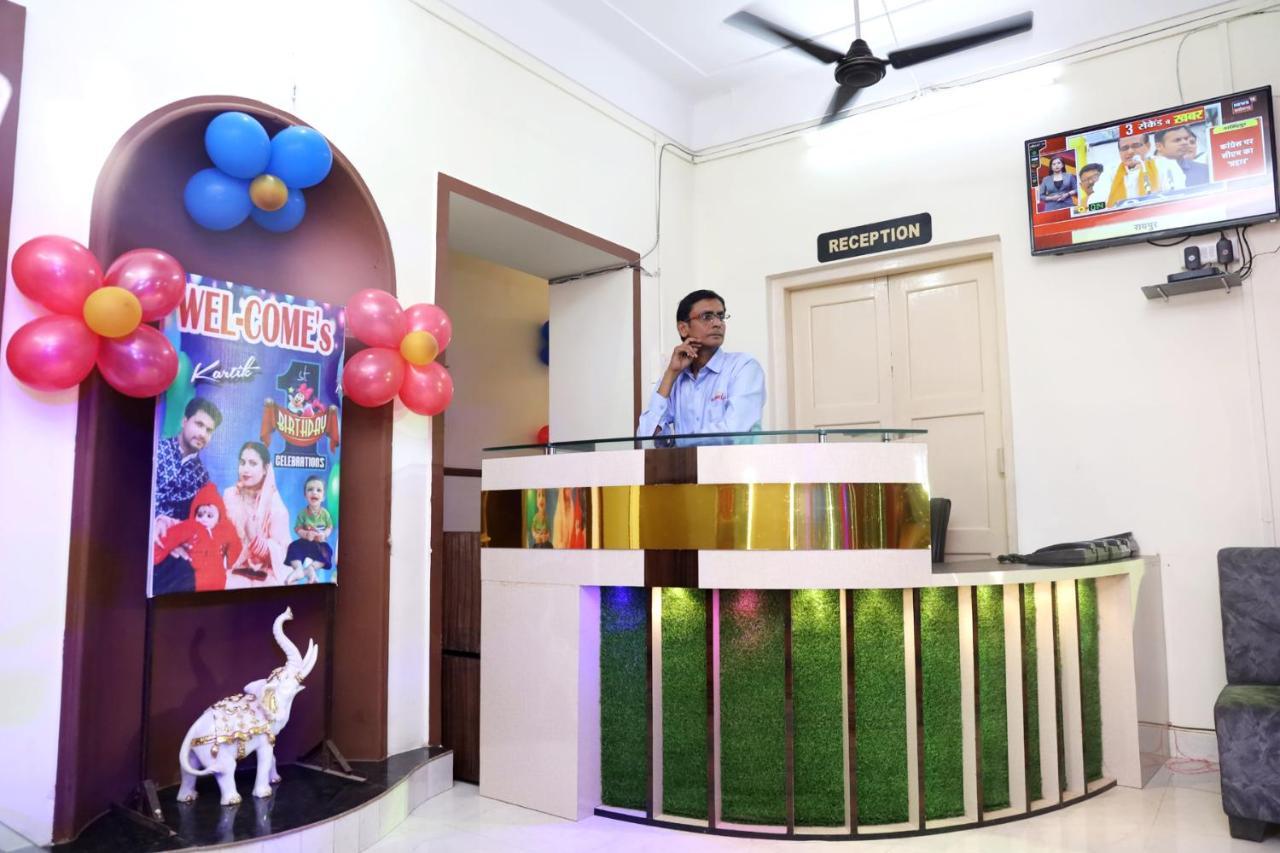 Hotel Kumkum Chhaya Panna Exterior foto